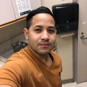 Meet your Posher, Lazaro a